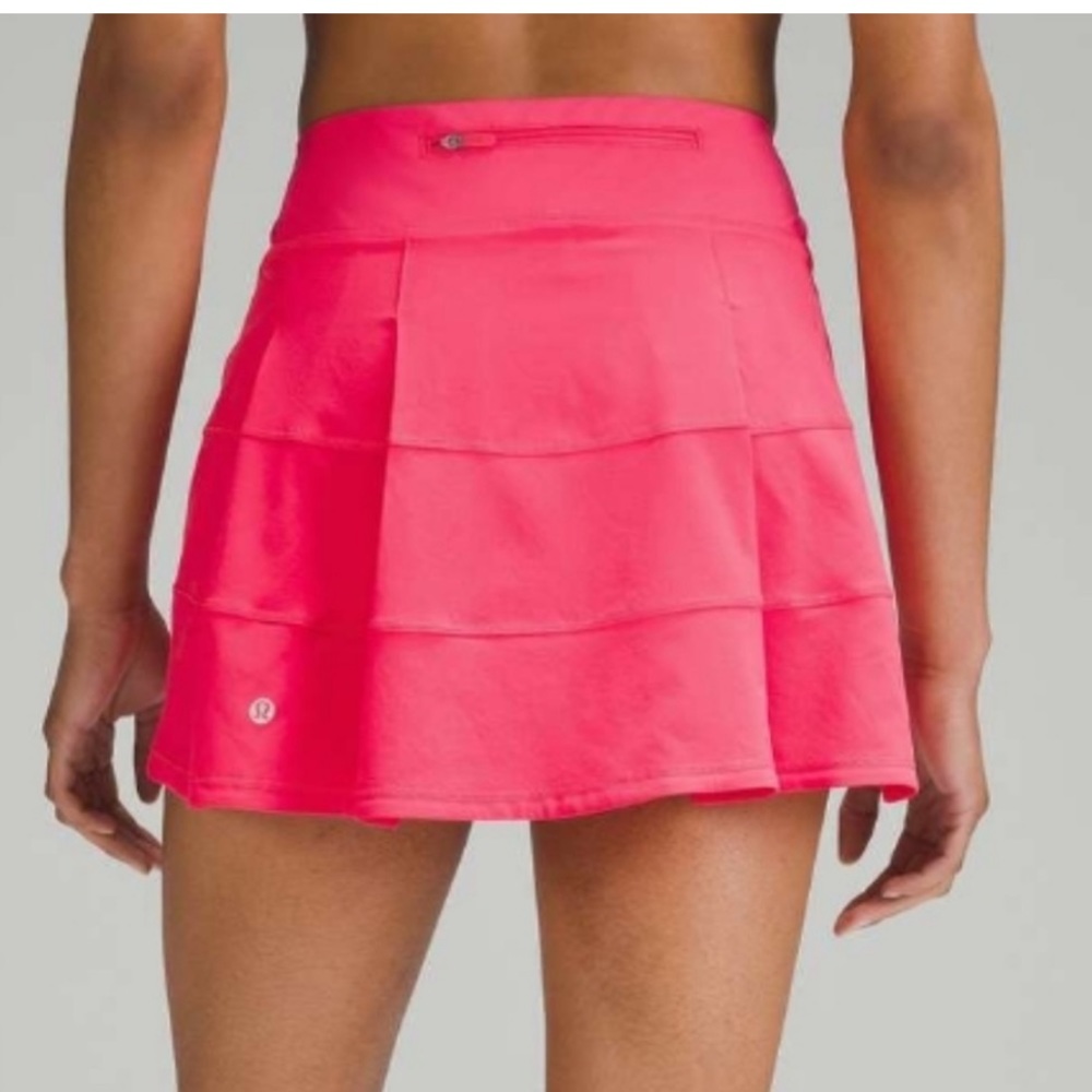 Lululemon Pace Rival Mid-Rise Skirt